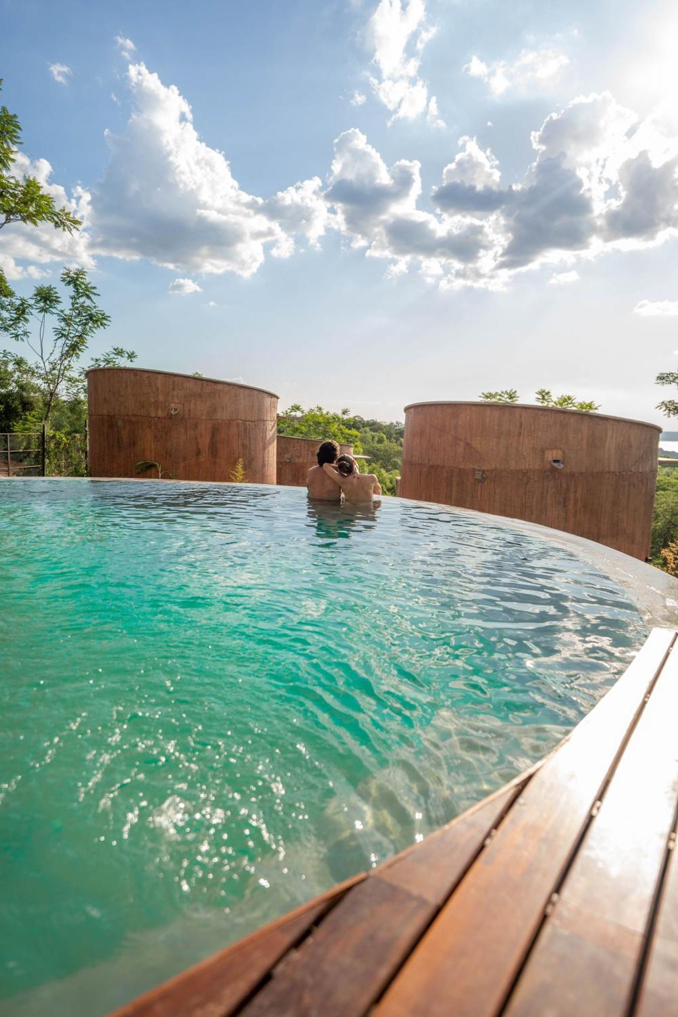 Tava Glamping Cerro Hotel ซาน เบอนาร์ดิโน ภายนอก รูปภาพ